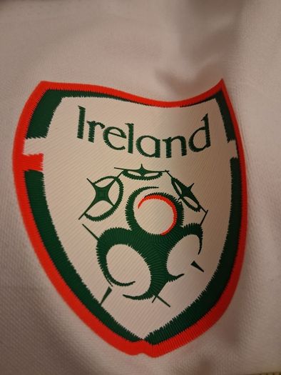 Ireland Jersey. Official New Balance Ireland Football Soccer Mens Away Jersey. Collect In Dublin Or Receive Via Post.