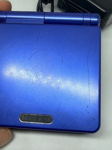 Nintendo Game Boy Advance SP