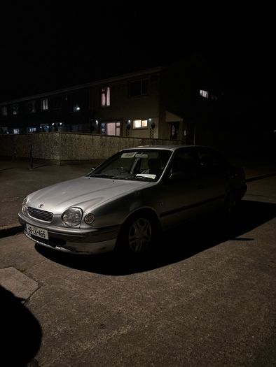 toyota corolla e11