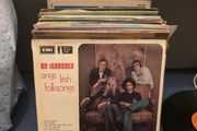 AN tEARRACH - Sings Irish Folksongs (LP, Album) Vinyl