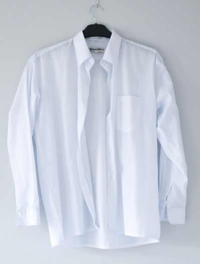 White loose shirt | 100% Cotton | size M | 40/41