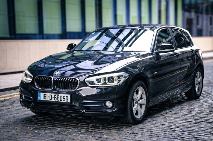 2016 Bmw 118i // Low Km // Automatic
