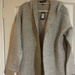 Long hooded cardigan