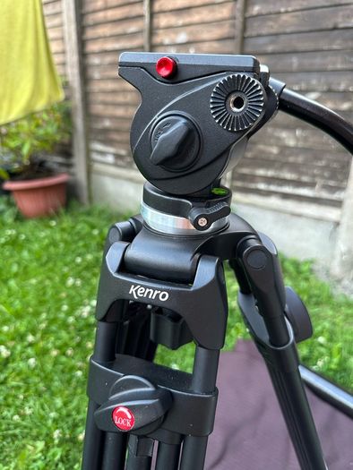 Kenro Twin Tube Video Tripod Kit