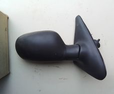 Renault Megane R/H Door Mirror.