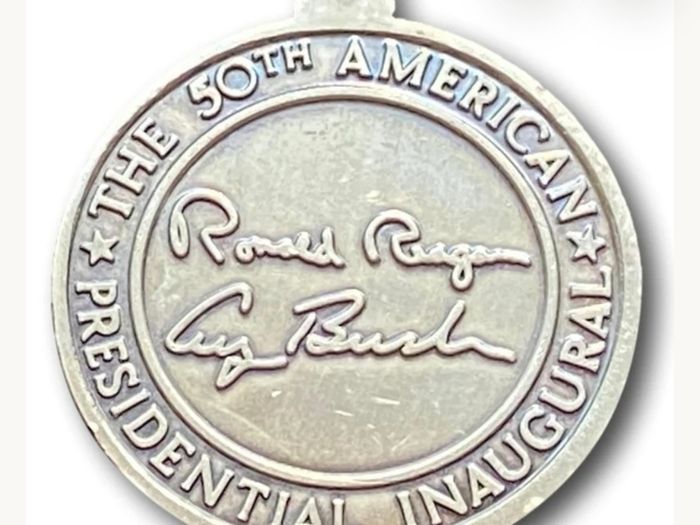 American 1985 REAGAN  Presidential Inauguration  Medalion