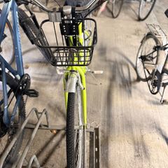 2023 Hybrid Bike - Excellent Condition - Full Kit (Heavy Duty Lock, Helmet, Pump)