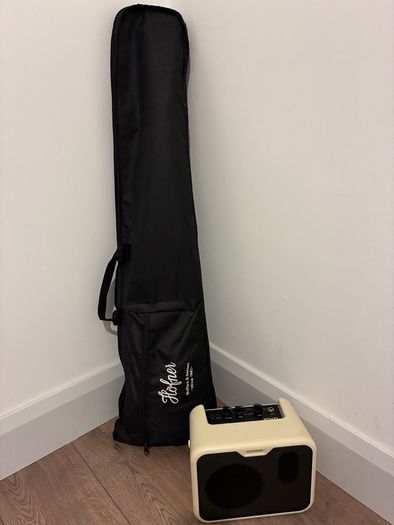 Hofner Shorty Bass White and Joy portable amp