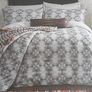 Bedeck King Size duvet cover and 2  Pillowcases and 1 Pair of 90x90 curtains Image 9