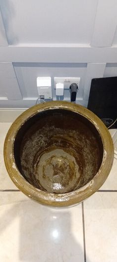 Lovely flower Pot for sale