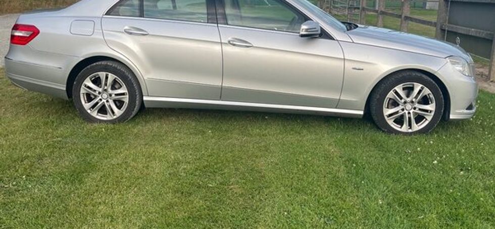 Mercedes-Benz E-Class 2011
