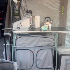 Quechua XL Kitchen