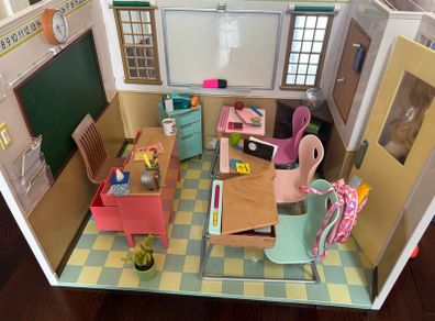 Our Generation School & Accessories