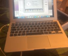 Apple MacBook Air 13" (2016) - Upgraded Intel Core i7 - 8GB RAM - 128GB SSD - Healthy Battery