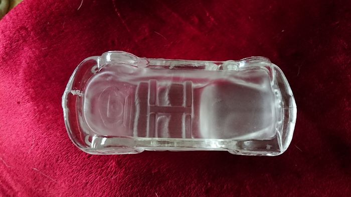 VW BEETLE glass model