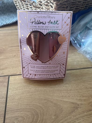 Charlotte Tilbury Pillow talk set