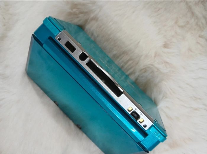 nintendo 3ds aqua blue