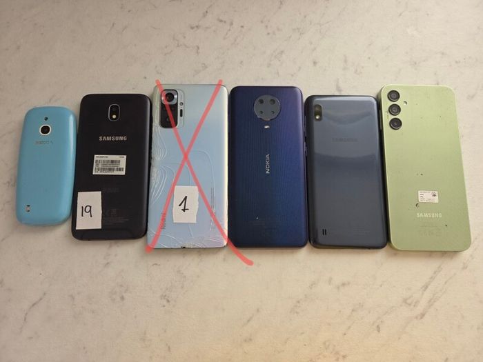 Phone lot