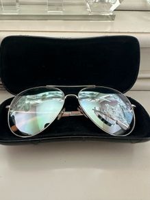 Authentic Chanel sunglasses RRP 265e