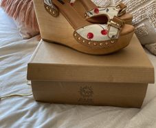 ladies       wedges