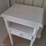 Chevet Arnaud blanc antique bedside table Image 3