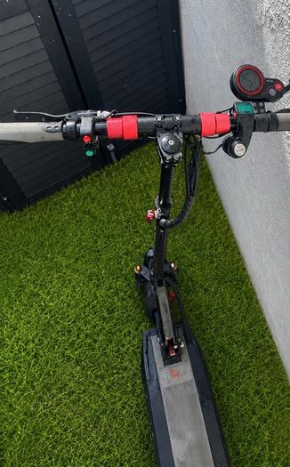 electric scooter