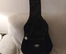 Fender acoustic