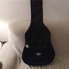 Fender acoustic