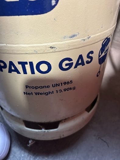 Gas bottle
