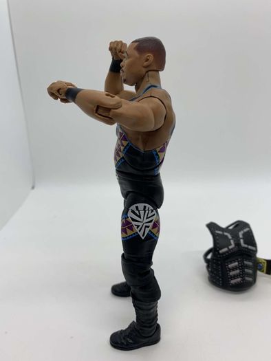 wwe elite series 52 D'Lo Brown action figure