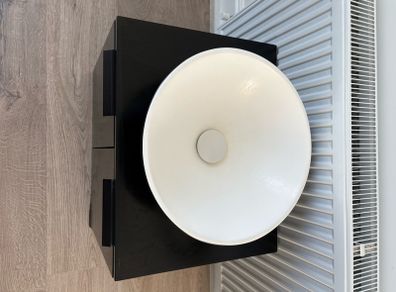 Sonas Vanity unit with bowl. Make me an offer!