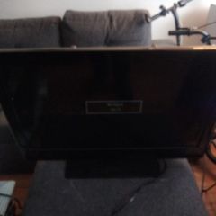 32 inch walker tv