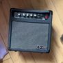 Guitar with speaker Image 2