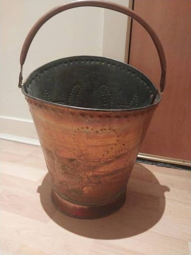 Copper bucket / coal scuttle