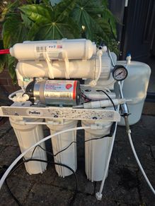 Reverse osmosis water filter
