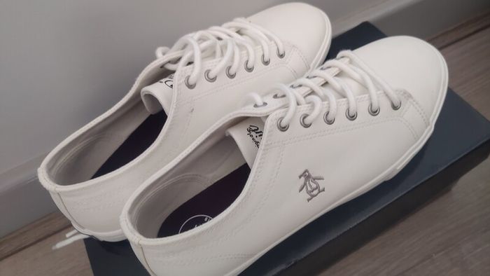 new pinguin men white shoes size 6