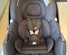 Maxi Cosi Cabriofix I-Size Baby Car Seat