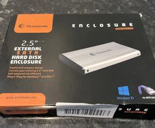 2.5" Dynamode Sata Hard Drive Enclosure, new