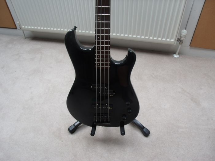 Lag Rockline bass guitar - Handmade in Toulouse France (1986)