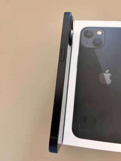 Apple iPhone 13 128GB Midnight - 88% Battery - Excellent Condition - Boxed