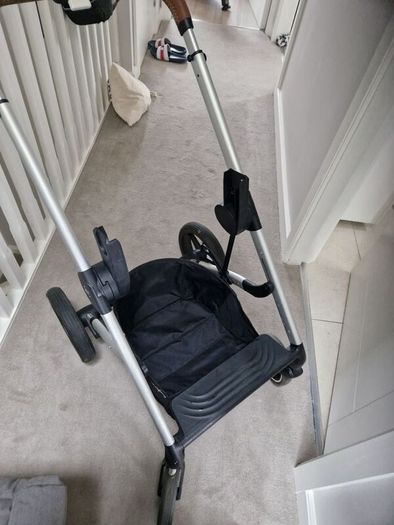 cybex Balios S buggy + baby safe + console and adapter