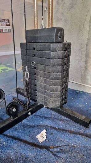 USF Weights Machine