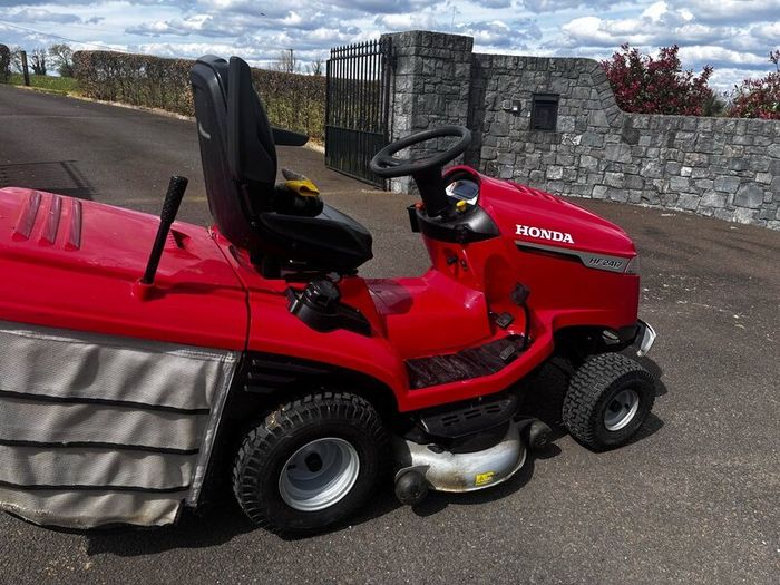Honda 2417 RideOn