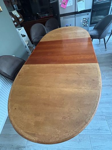 extendable dining table