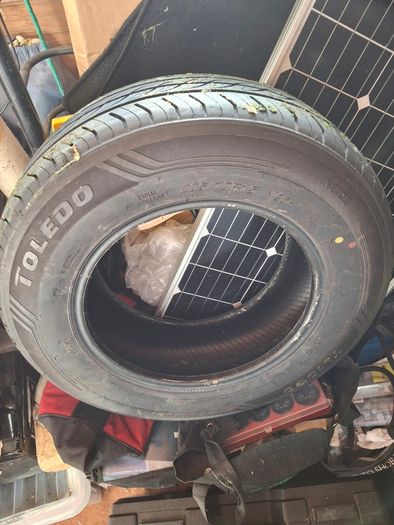 Toledo TL 1000 tyres