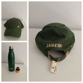 Baseball cap  and water bottle