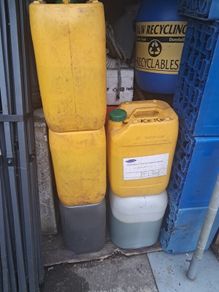 20 lt empty diesel kerosene drums