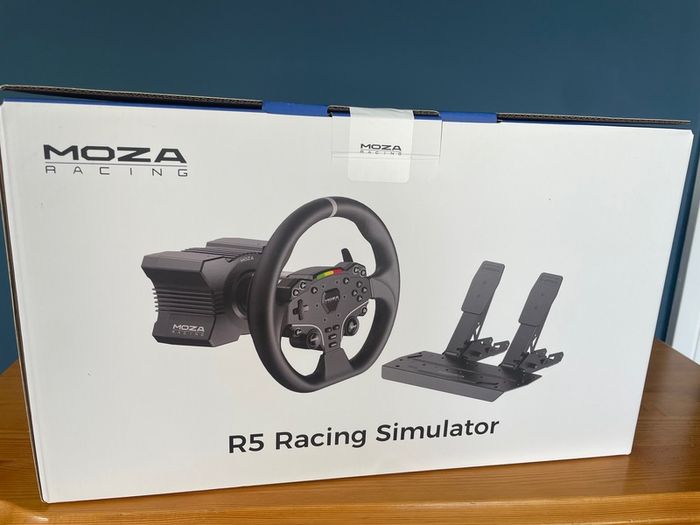 Moza R5 Racing Bundle