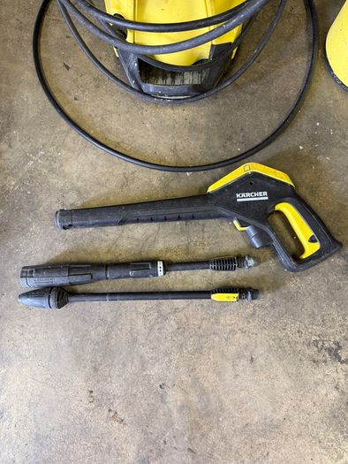Karcher K4 Full Control and accessories