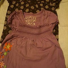 2 Summer tops 4yrs